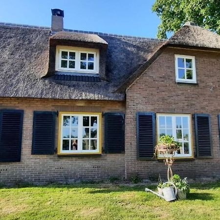 B&B De Zilverreiger Belt-Schutsloot Exteriör bild
